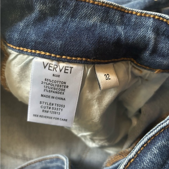Vervet Blue by Buckle (BKE) jeans 32x30 wide leg jean Great condition 30” inseam - Picture 4 of 5